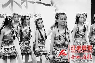 舞台跳舞吃瓜图片