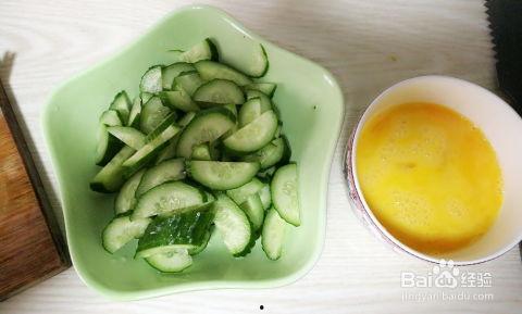 吃瓜可以吃鸡蛋吧