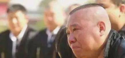 康定吃瓜事件始末,一场网络热议背后的真相与反思