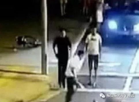 道口酒吧吃瓜事件视频,一场引发热议的网络风波